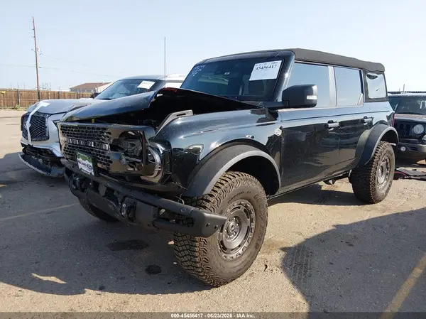1FMEE2BP3RLA34034 2024 FORD BRONCO - Image 2