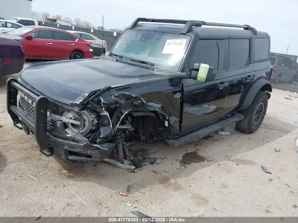 1FMEE2BP3RLB31265 2024 FORD BRONCO - Image 2