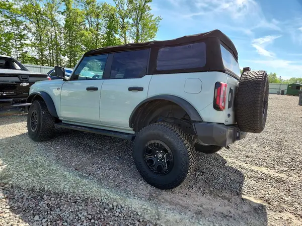 1FMEE2BP4RLA22152 2024 FORD BRONCO - Image 2