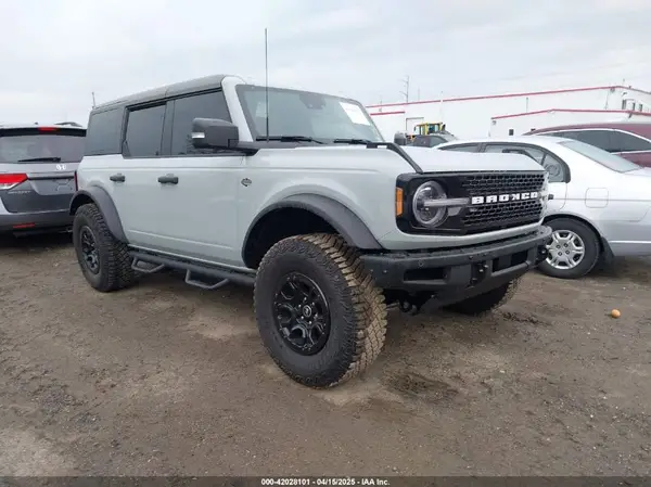 1FMEE2BP4RLA65714 2024 FORD BRONCO - Image 1