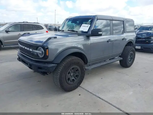 1FMEE2BP4RLA67222 2024 FORD BRONCO - Image 2