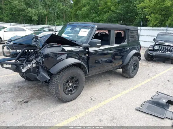 1FMEE2BP6RLA56156 2024 FORD BRONCO - Image 2