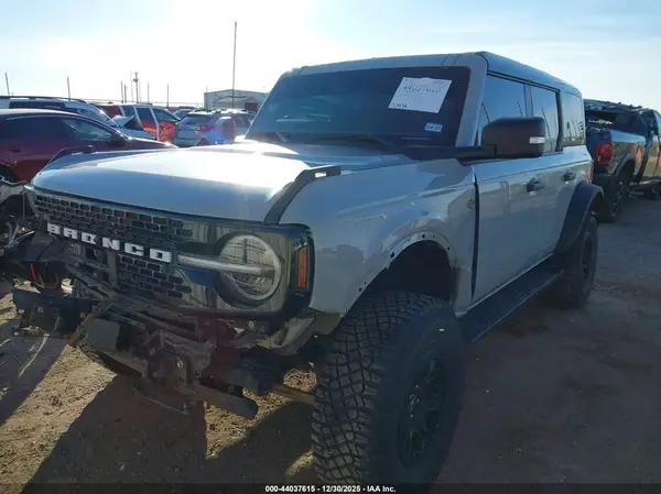 1FMEE2BP6RLA99492 2024 FORD BRONCO - Image 2