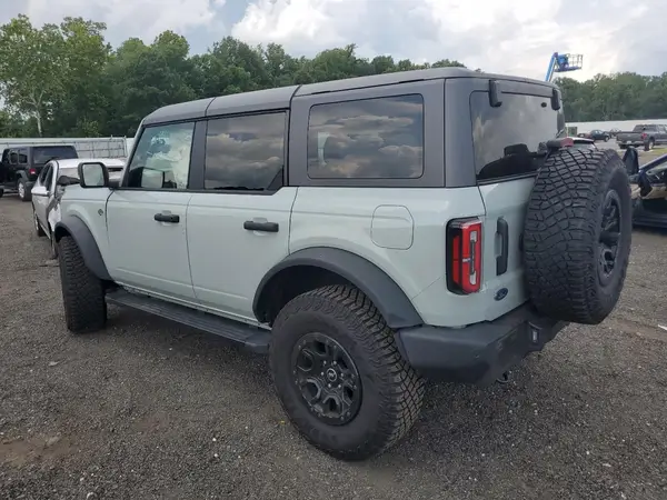 1FMEE2BP7RLA42668 2024 FORD BRONCO - Image 2