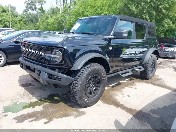 1FMEE2BP9RLB16155 2024 FORD BRONCO - Image 2