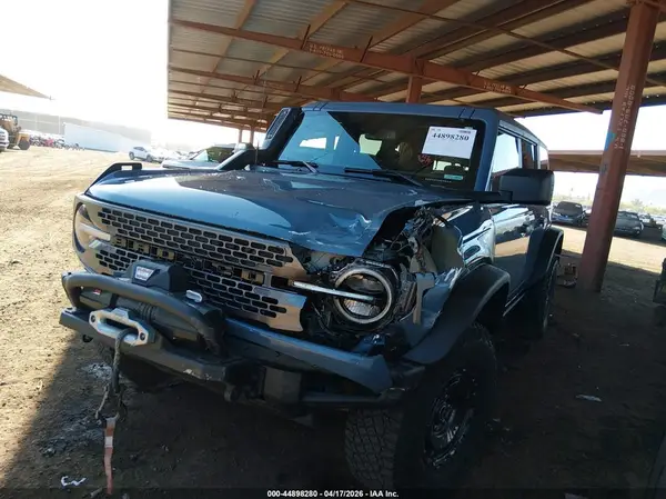 1FMEE4HH7RLA16115 2024 FORD BRONCO - Image 2