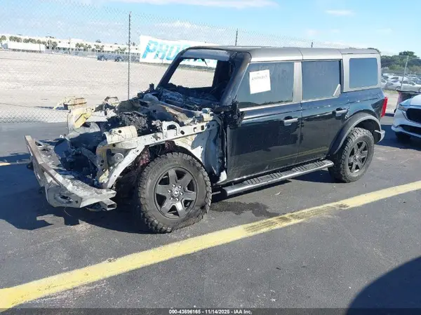 1FMEE5BP0NLB20722 2022 FORD BRONCO - Image 2