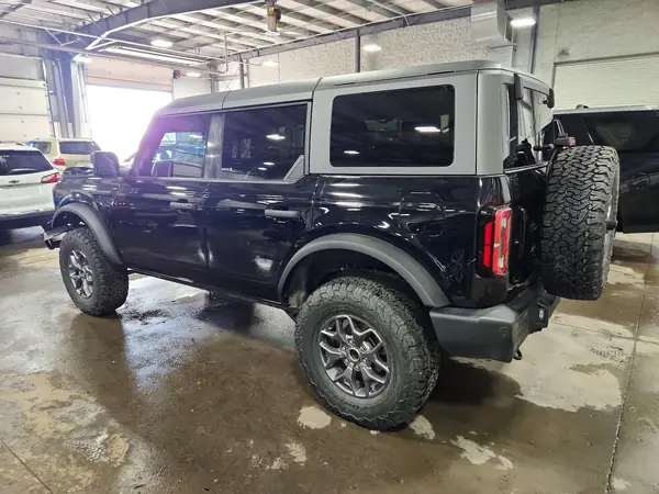 1FMEE5BP2NLA74505 2022 FORD BRONCO - Image 2