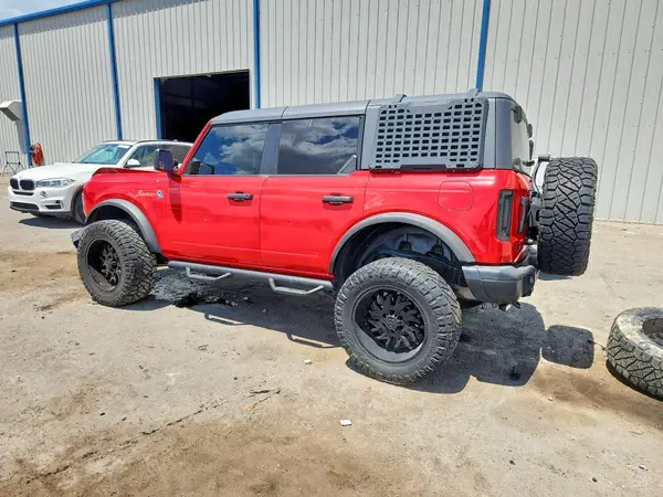 1FMEE5BP3PLB44306 2023 FORD BRONCO - Image 2