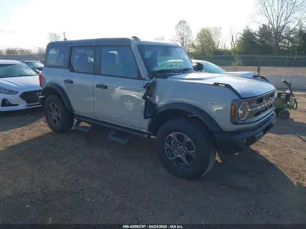 1FMEE5BP3PLB54172 2023 FORD BRONCO - Image 1
