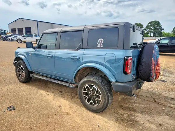 1FMEE5BP3PLC16752 2023 FORD BRONCO - Image 2