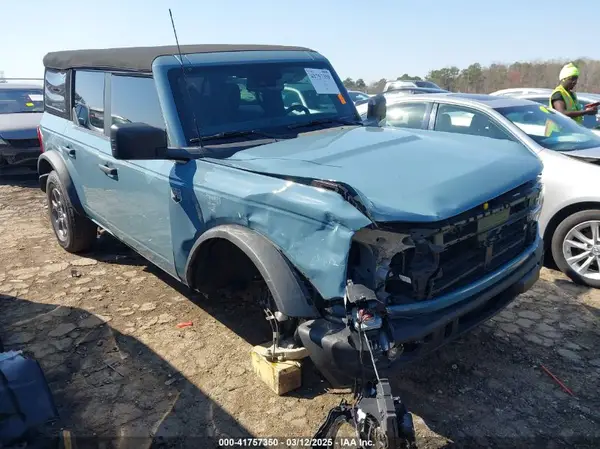 1FMEE5BP4PLA98386 2023 FORD BRONCO - Image 1