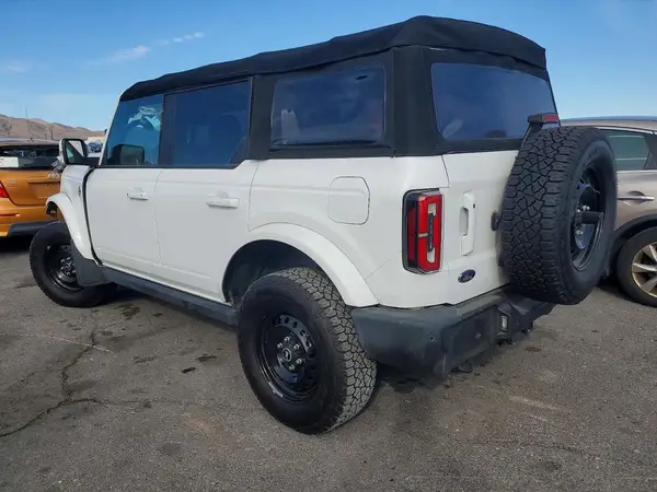 1FMEE5BP5NLB36754 2022 FORD BRONCO - Image 2