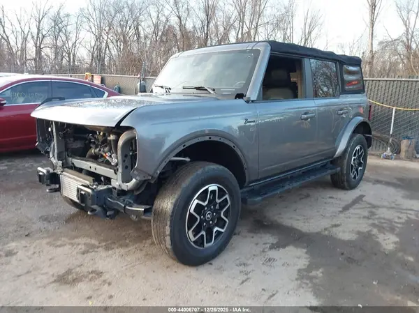 1FMEE5BP6NLB43454 2022 FORD BRONCO - Image 2