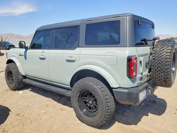 1FMEE5BP7NL90377 2022 FORD BRONCO - Image 2
