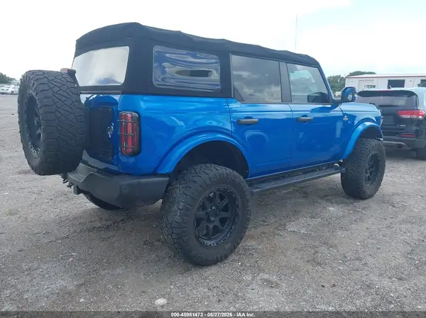 2023 FORD BRONCO IAAI lot 45981473 auction photo 4