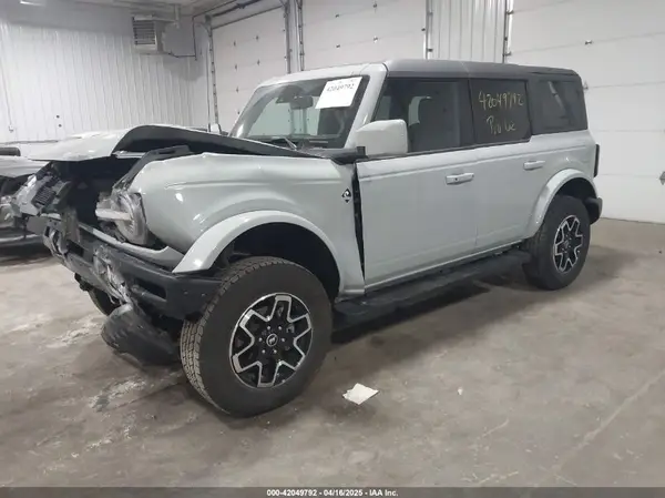 1FMEE5BP7PLC09674 2023 FORD BRONCO - Image 2