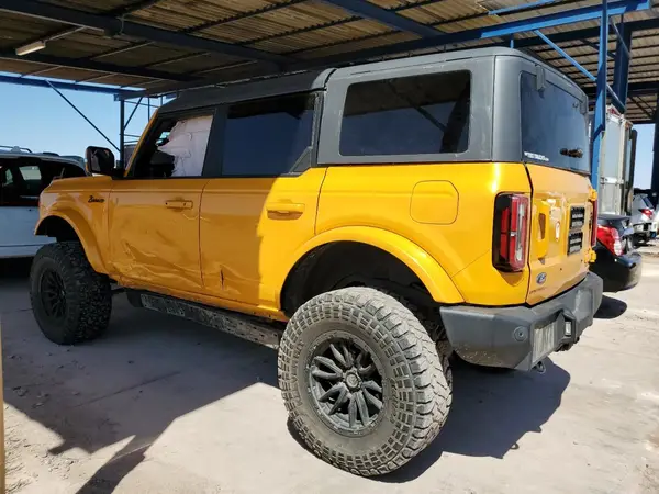 1FMEE5BP8NLB30916 2022 FORD BRONCO - Image 2