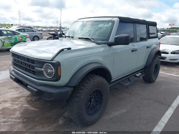 1FMEE5BP8NLB38403 2022 FORD BRONCO - Image 2