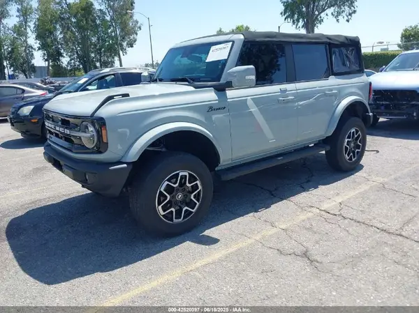 1FMEE5BP8NLB91425 2022 FORD BRONCO - Image 2