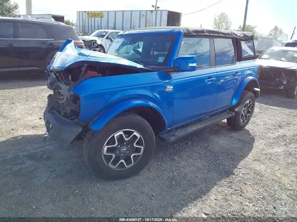 1FMEE5BP9NLA93942 2022 FORD BRONCO - Image 2