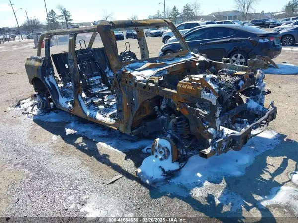1FMEE5BP9NLB03529 2022 FORD BRONCO - Image 1