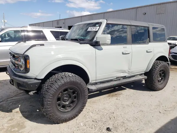 1FMEE5BP9NLB91319 2022 FORD BRONCO - Image 1