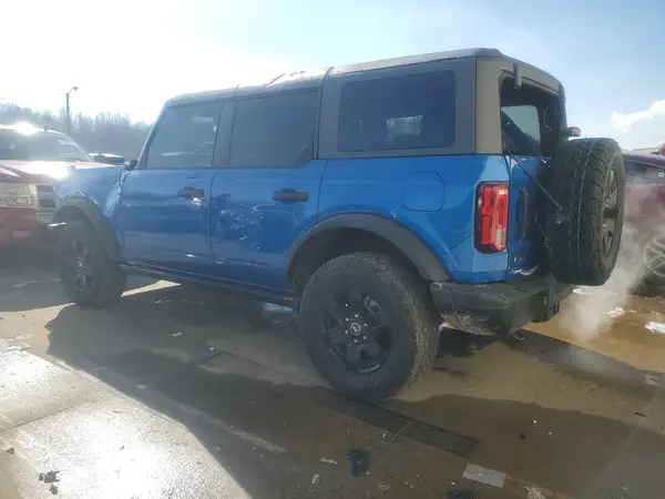 1FMEE5BP9PLC15220 2023 FORD BRONCO - Image 2