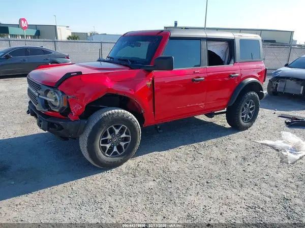 1FMEE5DH0PLB20325 2023 FORD BRONCO - Image 2
