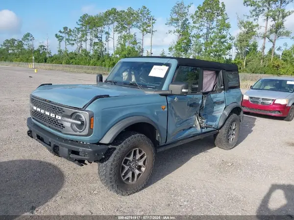 1FMEE5DH3MLA72685 2021 FORD BRONCO - Image 2