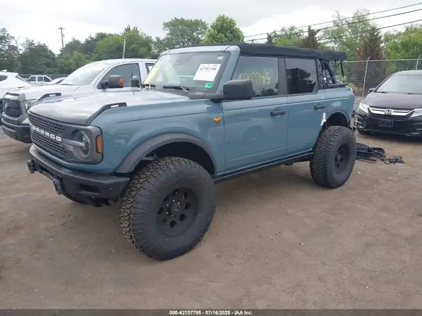 1FMEE5DH4NLA73717 2022 FORD BRONCO - Image 2