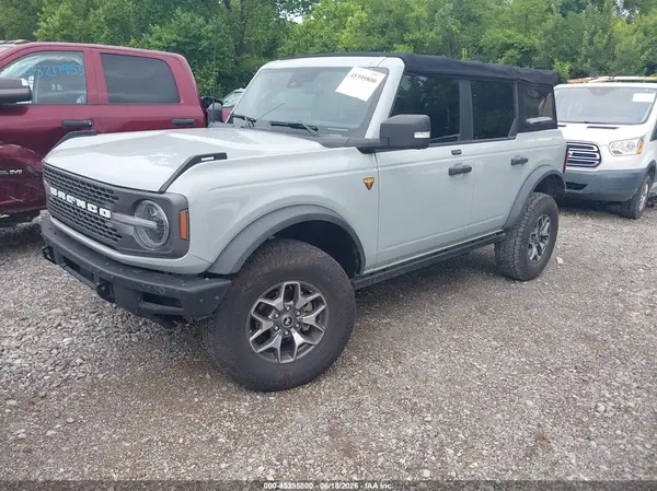 1FMEE5DH6MLA94664 2021 FORD BRONCO - Image 2