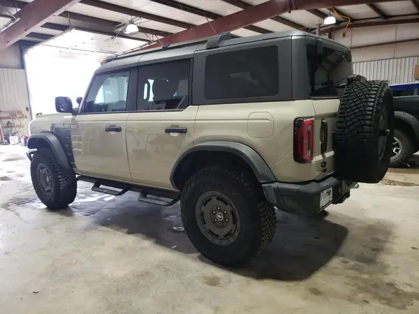 1FMEE5DH7NLB58518 2022 FORD BRONCO - Image 2
