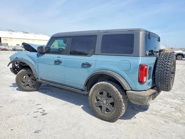 1FMEE5DH7PLB09905 2023 FORD BRONCO - Image 2