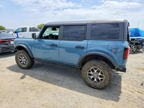 1FMEE5DH8NLB09215 2022 FORD BRONCO - Image 2