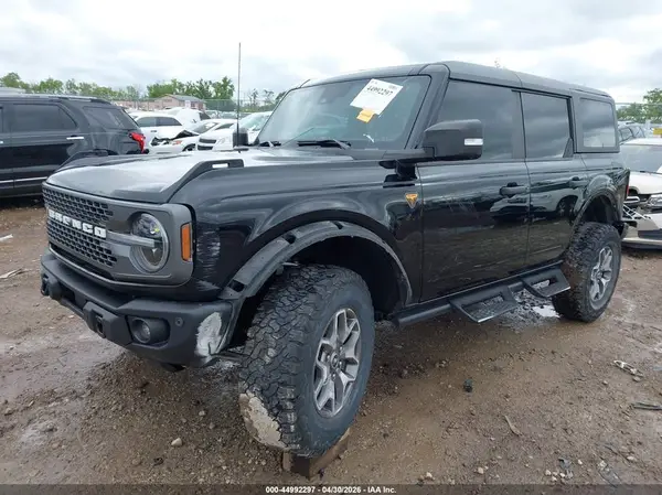 1FMEE5DH9PLB53310 2023 FORD BRONCO - Image 2