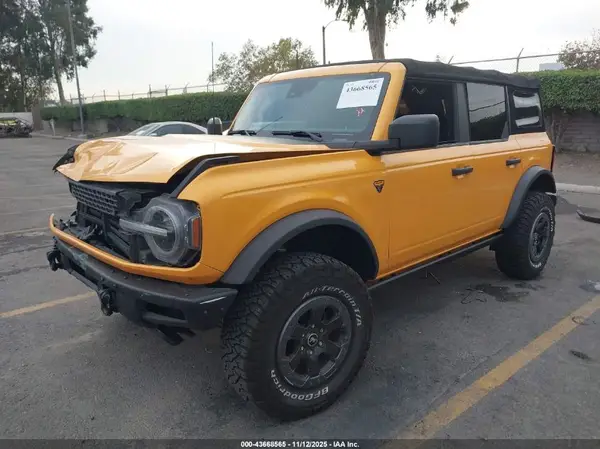 1FMEE5DHXMLA61490 2021 FORD BRONCO - Image 2