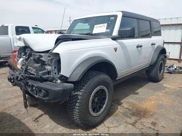 1FMEE5DHXPLB67393 2023 FORD BRONCO - Image 2