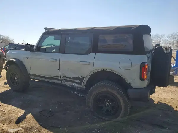 1FMEE5DP0MLA63238 2021 FORD BRONCO - Image 2
