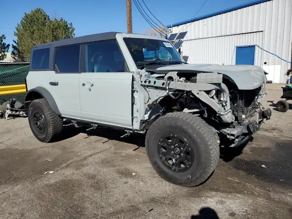 2022 FORD BRONCO COPART lot 89563105 auction photo 4