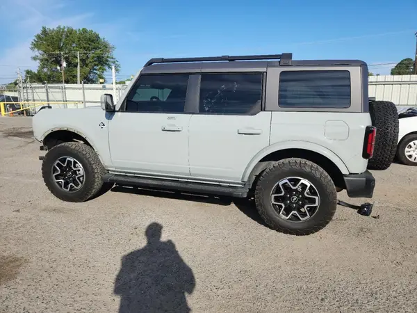 1FMEE5DP0NLB31183 2022 FORD BRONCO - Image 2