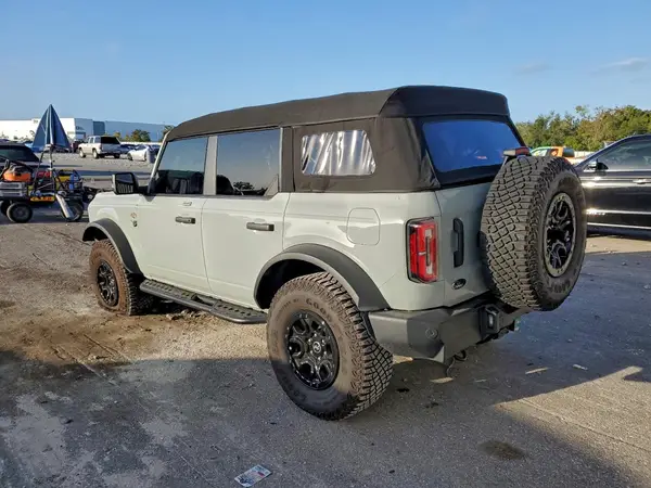 1FMEE5DP0NLB34939 2022 FORD BRONCO - Image 2