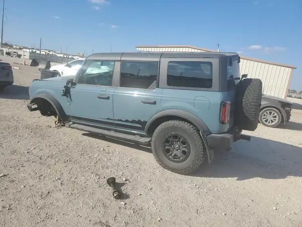 1FMEE5DP0NLB82473 2022 FORD BRONCO - Image 2