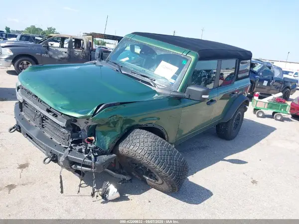1FMEE5DP0PLB60332 2023 FORD BRONCO - Image 2