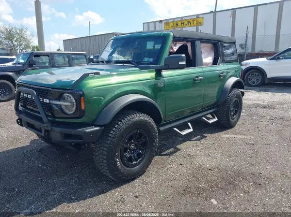 1FMEE5DP0PLB80676 2023 FORD BRONCO - Image 2