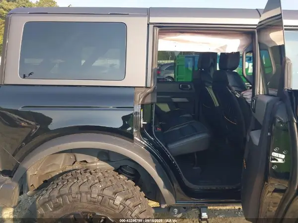1FMEE5DP0PLB89359 2023 FORD BRONCO - Image 8