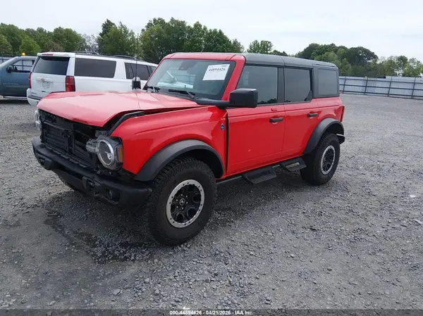 1FMEE5DP0PLB96568 2023 FORD BRONCO - Image 2