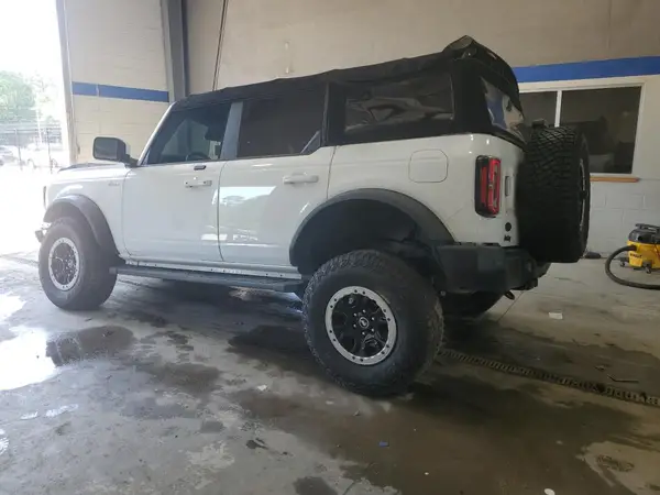 1FMEE5DP1MLA93932 2021 FORD BRONCO - Image 2