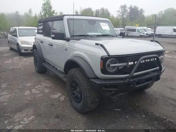1FMEE5DP2NLA70127 2022 FORD BRONCO - Image 1