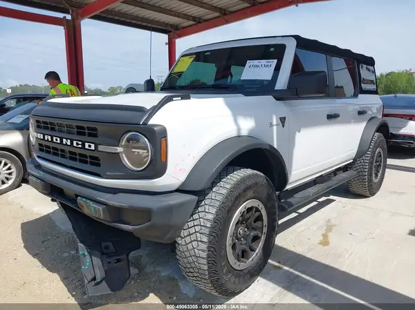 1FMEE5DP2NLA73612 2022 FORD BRONCO - Image 2